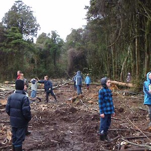 Myross Bush School has had a number of visits to Kerrs Bush, with a special focus in Conservation Week September 2008.